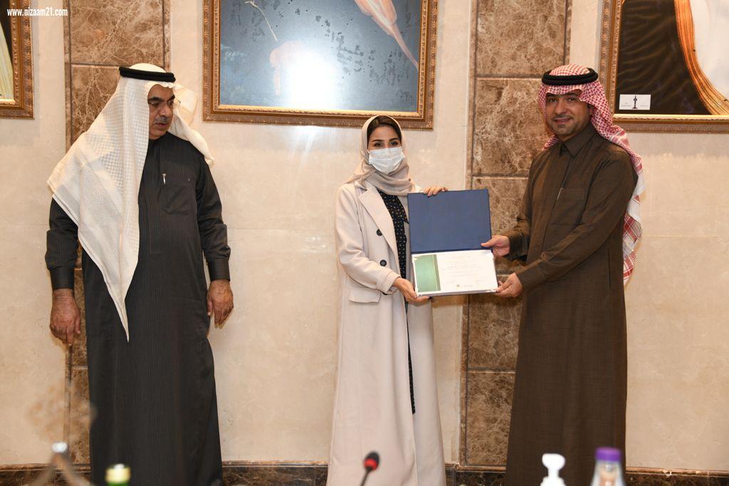 وزير الشؤون البلدية والقروية والاسكان وأمين الشرقية يناقشان خطط وأعمال الأمانة في تنفيذ استراتيجية التحول 