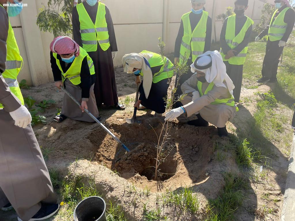 بمشاركة أكثر من 50 متطوع ومتطوعة بلدية محافظة الخفجي تطلق حملة تحت شعار الخفجي أجمل 