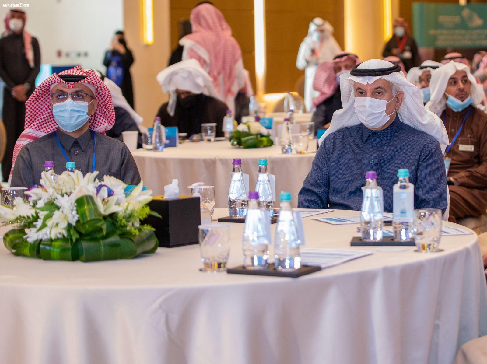 الوزير الفضلي أكد أن الملتقى يؤسس لمرحلة جديدة من توفير فرص المشاركة المجتمعية في سقيا الماء