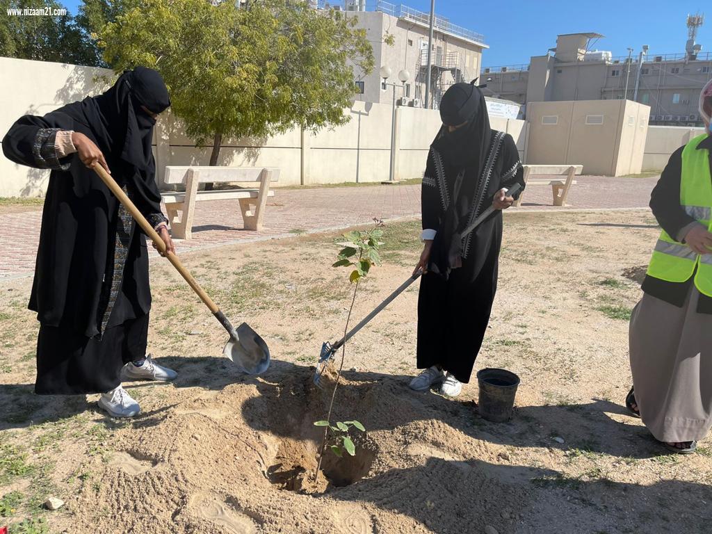بمشاركة أكثر من 50 متطوع ومتطوعة بلدية محافظة الخفجي تطلق حملة تحت شعار الخفجي أجمل 