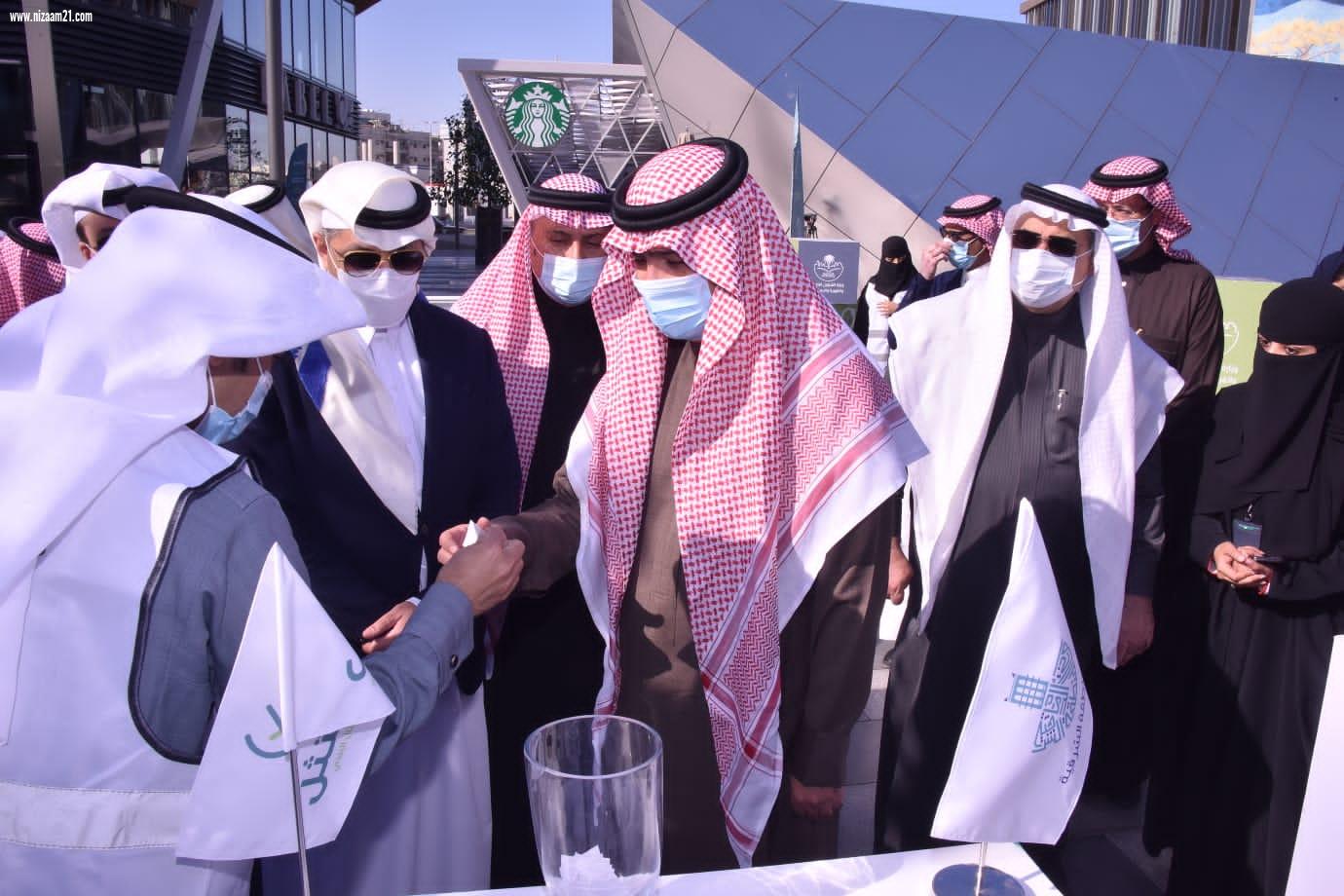 وزير الشؤون البلدية والقروية يدشن المرحلة الثانية لمبادرة ممتثل٢ بالخبر 